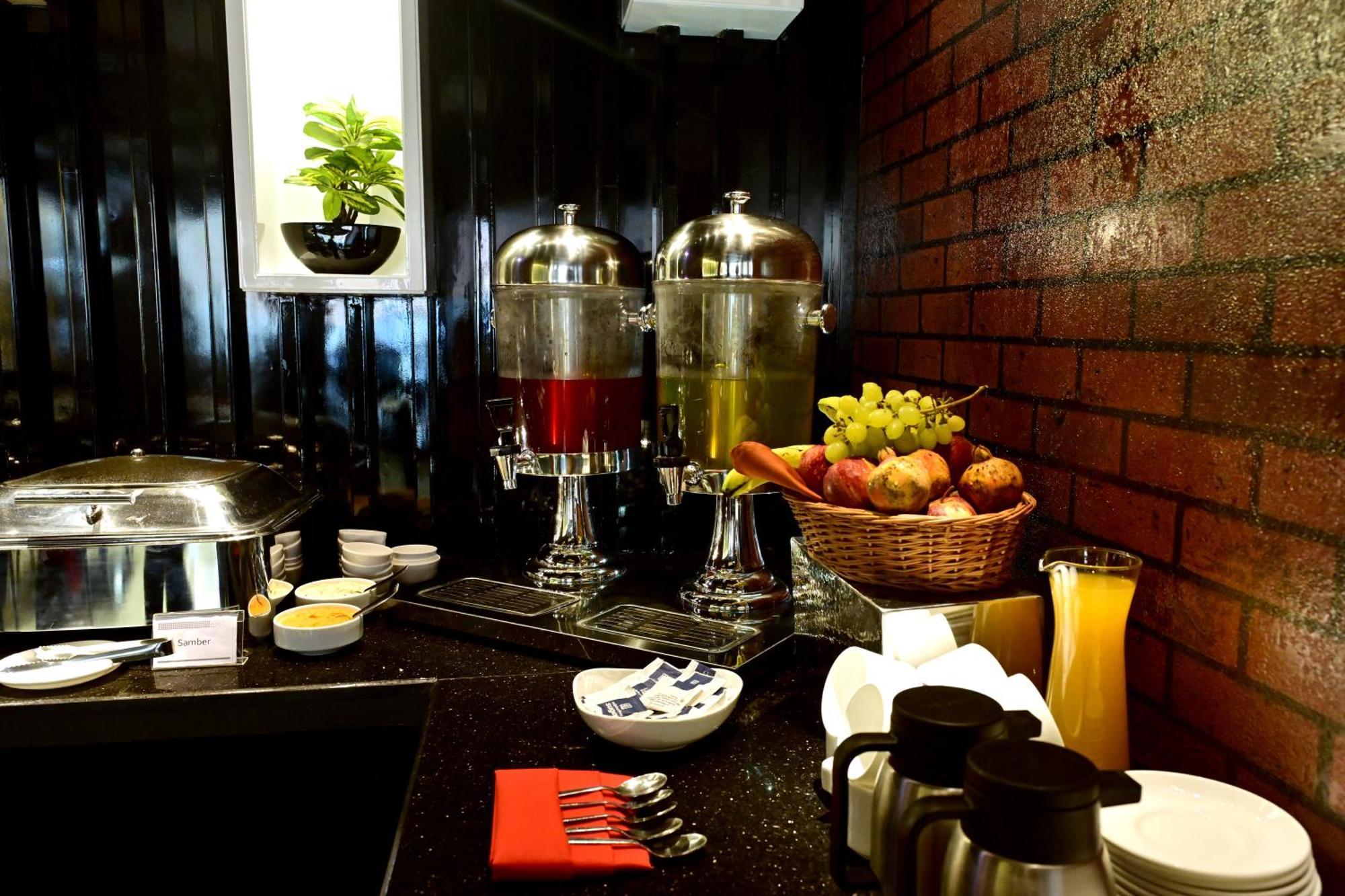 Hotel Trax International جمشيدبور المظهر الخارجي الصورة